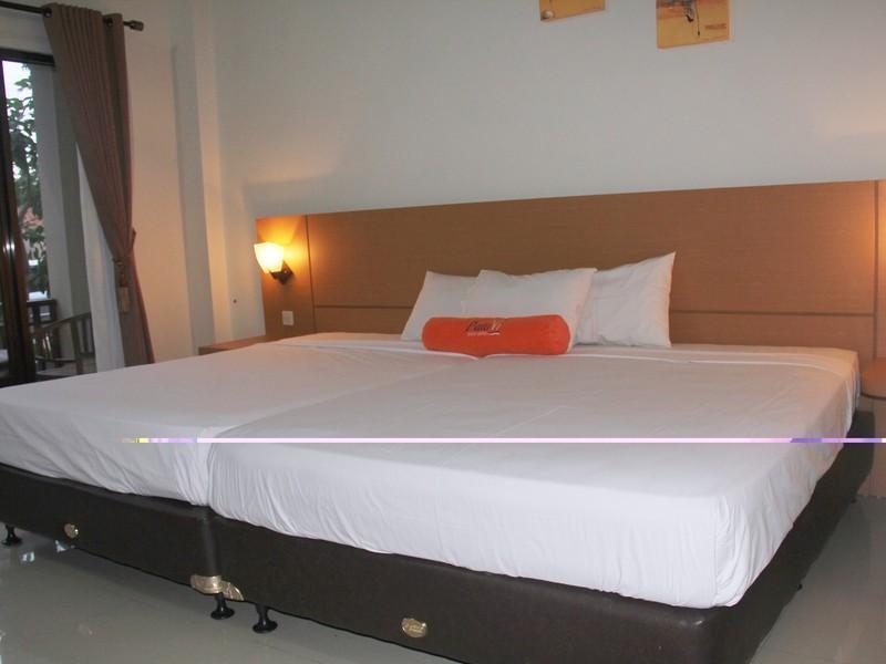 Hotel Paluvi Pangandaran Kültér fotó
